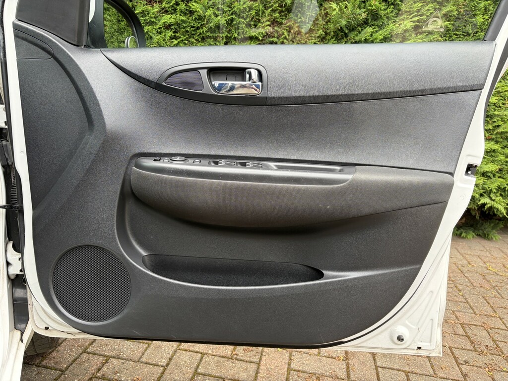 Hyundai I20 1.2 Active White #32