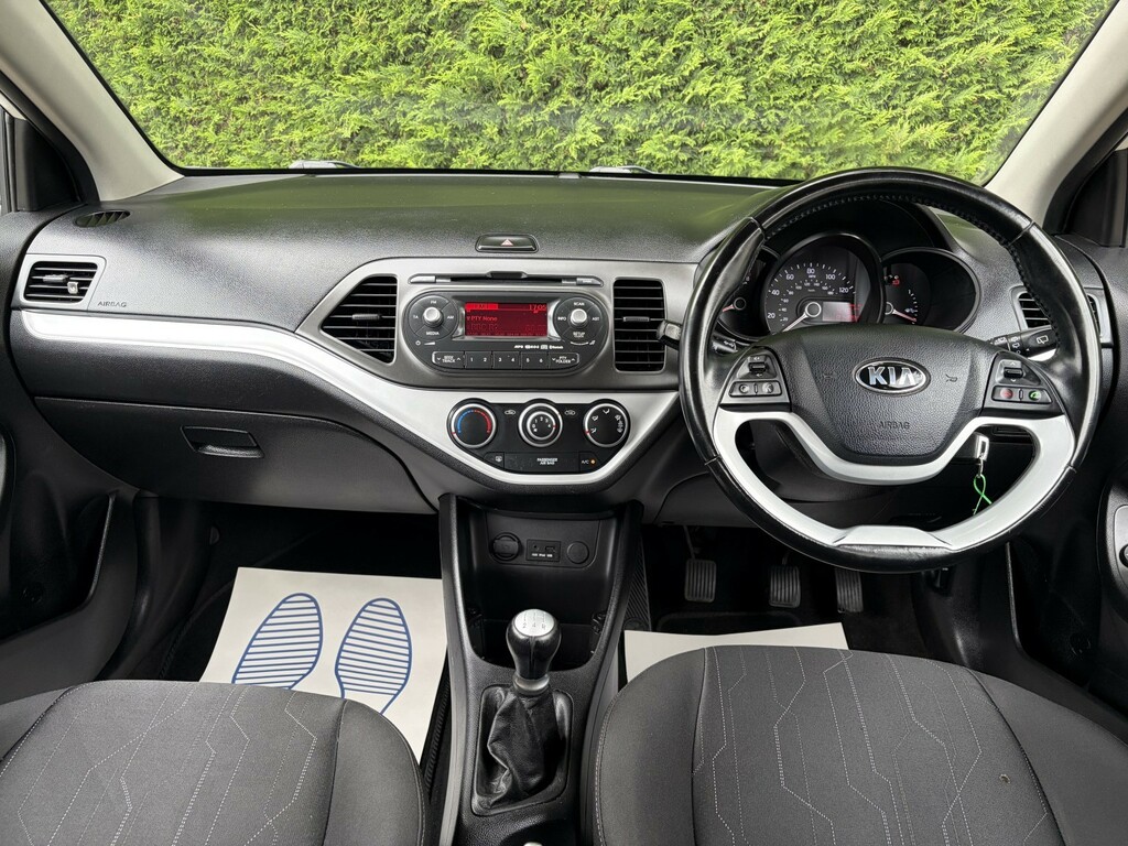 Kia Picanto 1.0 Vr7 White #2