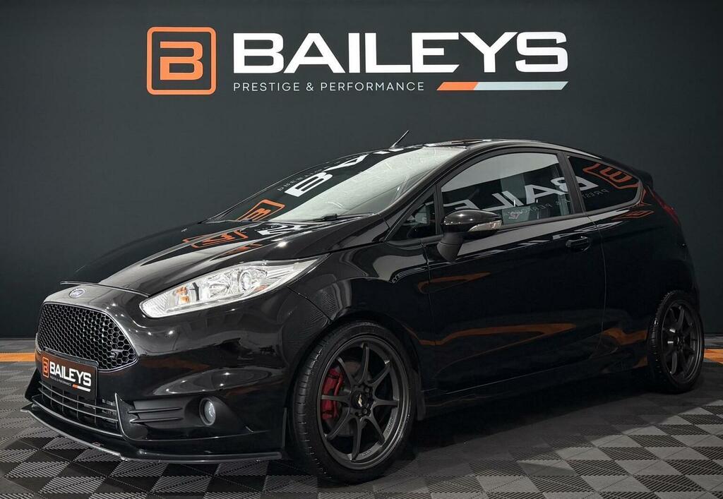Ford Fiesta 1.6T Ecoboost St-3 Euro 6 201717 Black