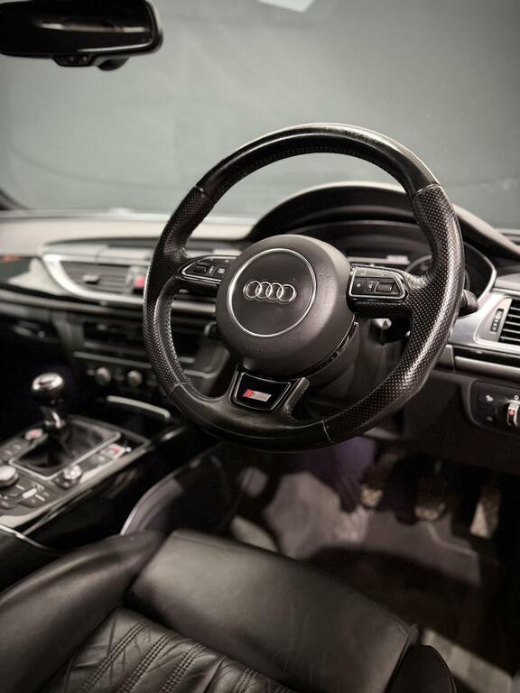 Audi A6 Saloon Tdi Ultra Black Edition Black #24