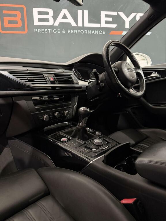 Audi A6 Saloon Tdi Ultra Black Edition Black #27