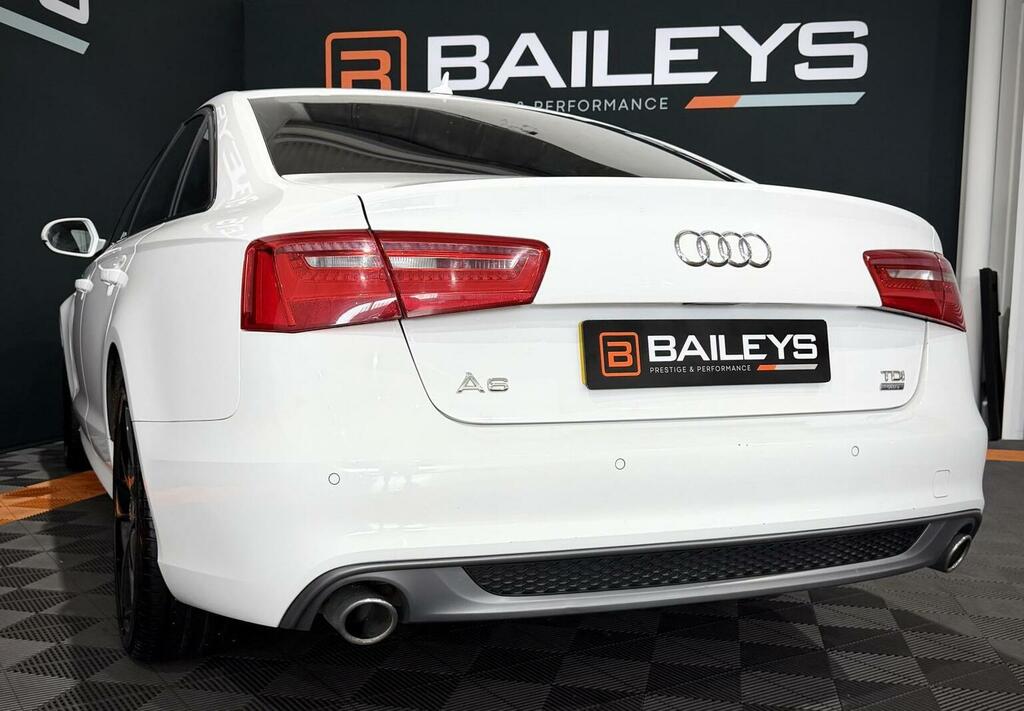 Audi A6 Saloon Tdi Ultra Black Edition Black #12
