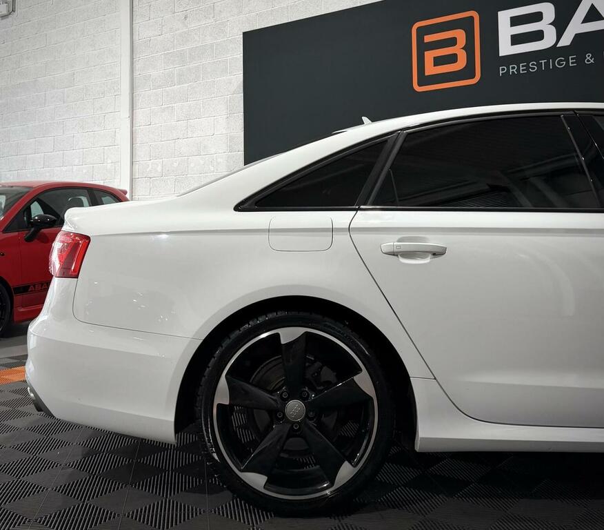 Audi A6 Saloon Tdi Ultra Black Edition Black #17