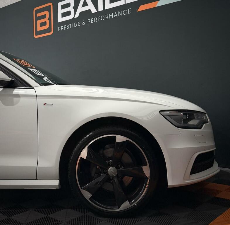 Audi A6 Saloon Tdi Ultra Black Edition Black #15