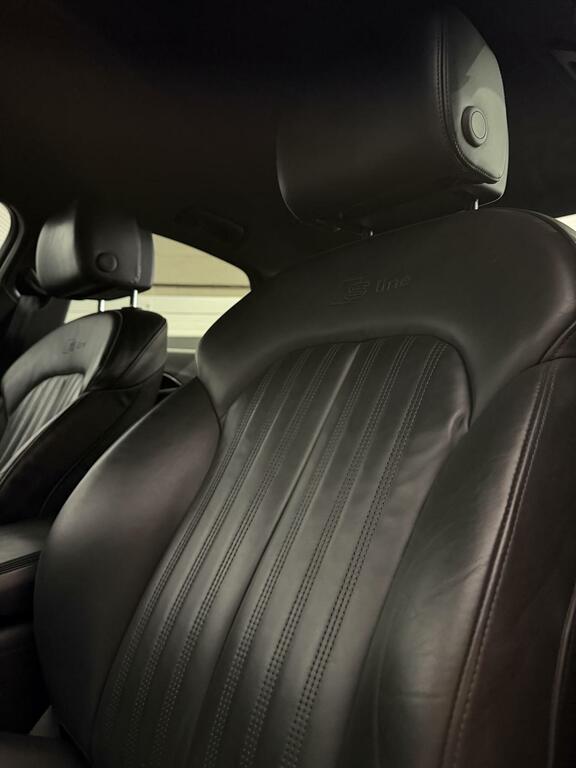 Audi A6 Saloon Tdi Ultra Black Edition Black #29