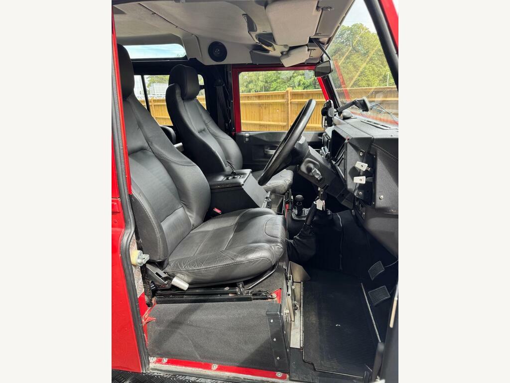 Land Rover Defender 90 Suv Red #3