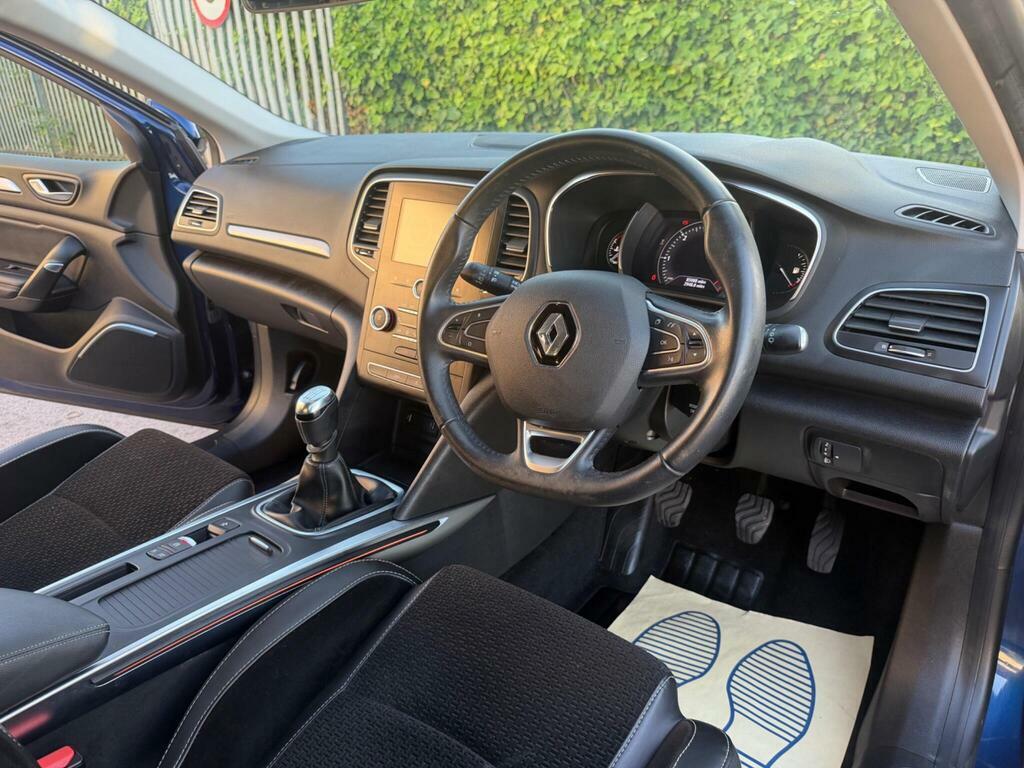 Renault Megane 1.5 Dci Dynamique Nav Red #11