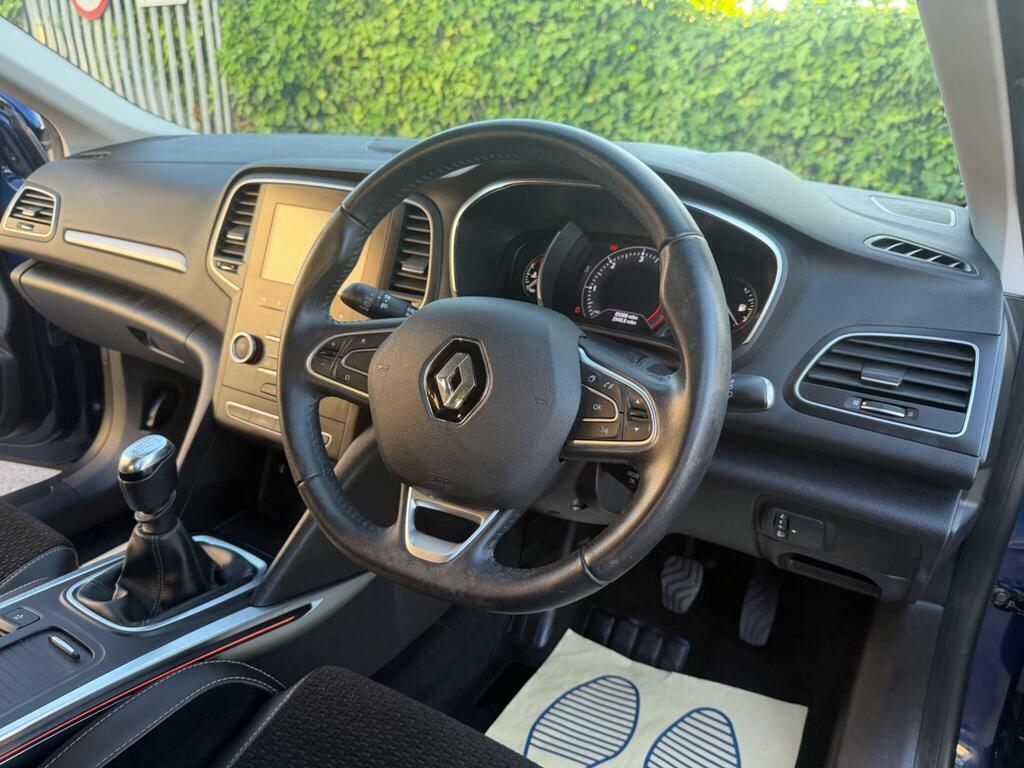 Renault Megane 1.5 Dci Dynamique Nav Red #19