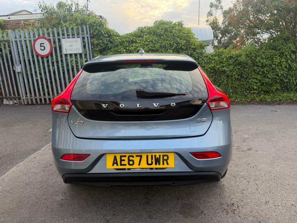 Volvo V40 2.0 D2 Momentum Nav Plus Euro 6 S S Blue #5
