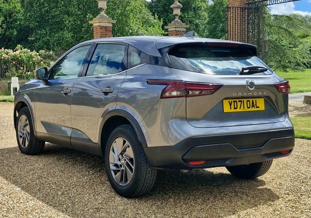 Nissan Qashqai 1.3 Dig-t Mhev Acenta YD71OAL Grey #5
