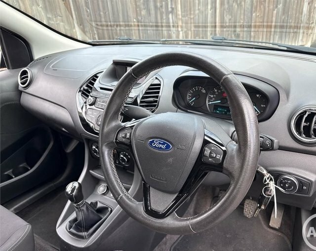 Ford KA+ 1.2 Ti-vct Zetec Hatchback Black #4