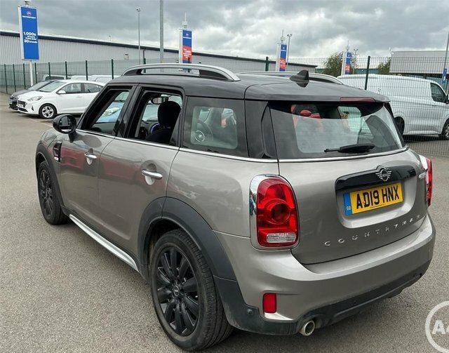 Mini Countryman 1.5 Cooper Classic Suv Silver #3