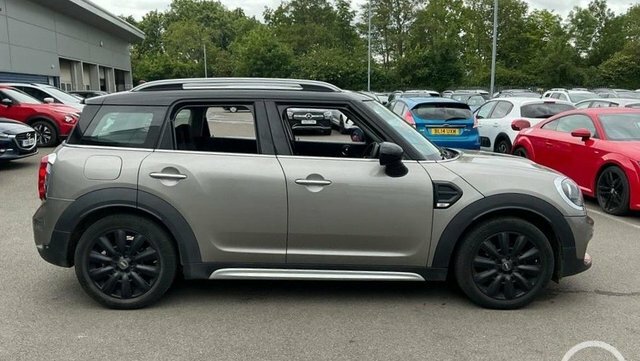 Mini Countryman 1.5 Cooper Classic Suv Silver #2