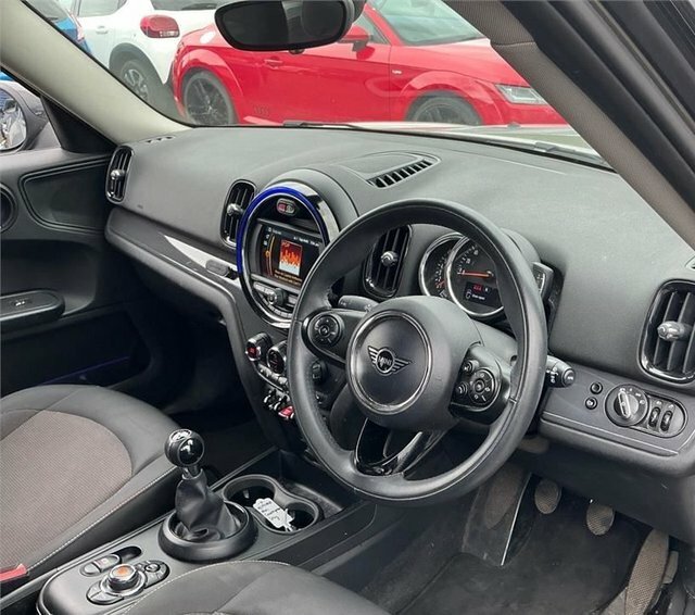 Mini Countryman 1.5 Cooper Classic Suv Silver #4