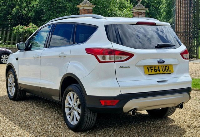 Ford Kuga 2.0 Tdci Titanium Suv YF64UGL White #5