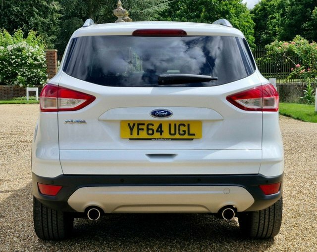 Ford Kuga 2.0 Tdci Titanium Suv YF64UGL White #4