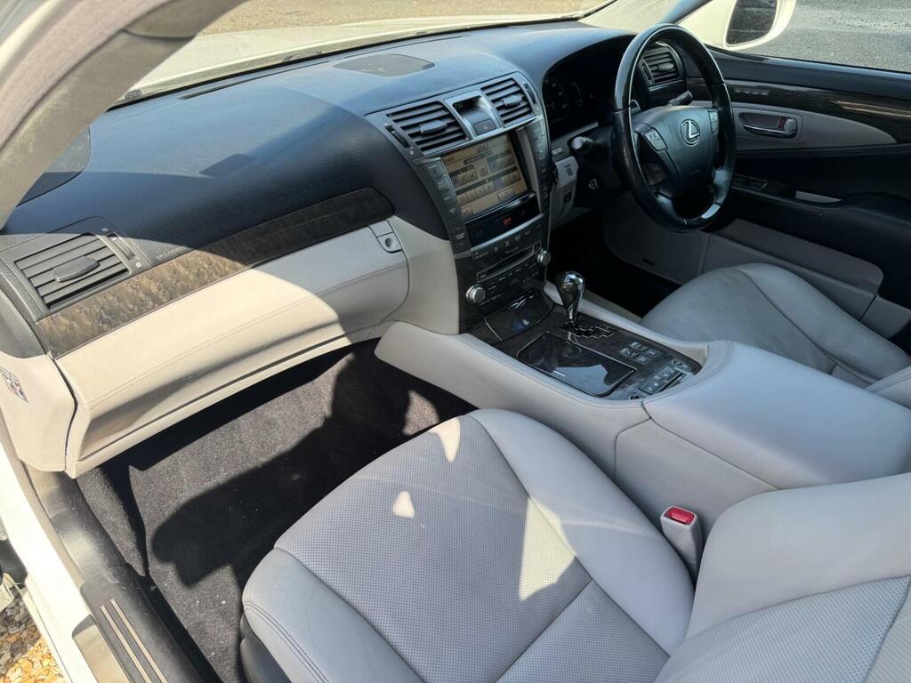 Lexus LS 5.0 600H V8 Premier Cvt 4Wd Euro 5 Ss Black #9