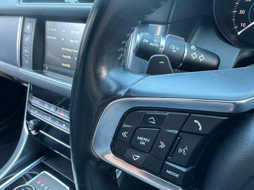 Jaguar XF 2.0D Portfolio White #17