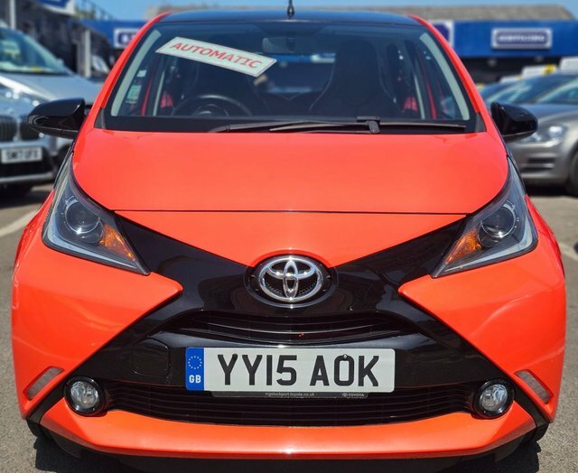 Toyota Aygo 1.0 Vvt-i X-cite Hatchback X- YY15AOK Orange #2