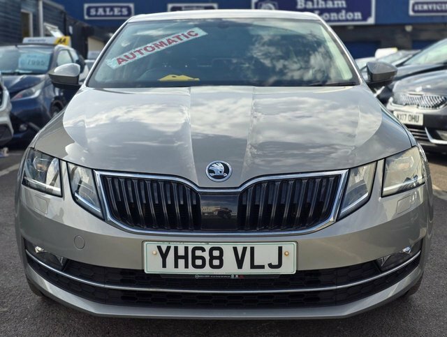 Skoda Octavia 1.5 Tsi Gpf Act Se L Hatchback Petro YH68VLJ Beige #2