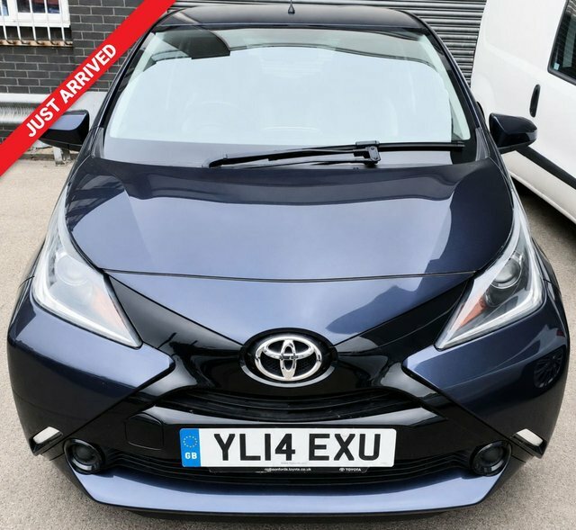 Toyota Aygo 1.0 Vvt-i X-play Hatchback Euro YL14EXU Blue