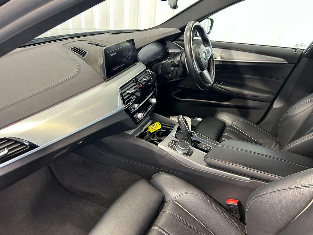 BMW 5 Series 520I Se Blue #22