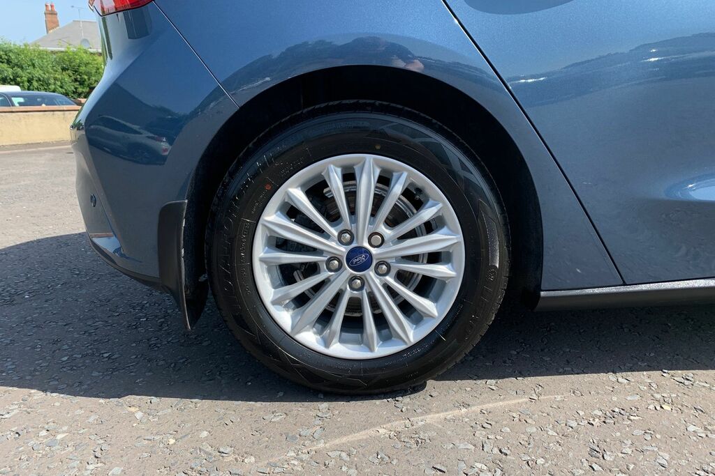 Ford Focus 1.0T 125Ps Titanium In Chrome Blue With 50K Heat Blue #6