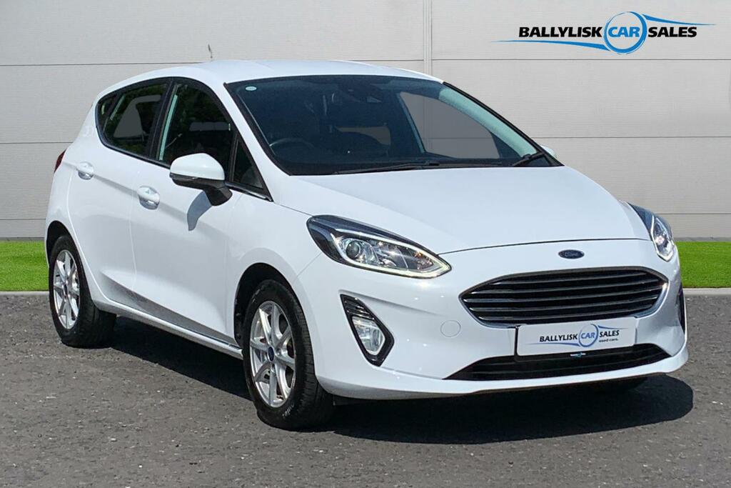 Ford Fiesta 1.1 Ti-vct 85Ps Zetec In White With 46K White