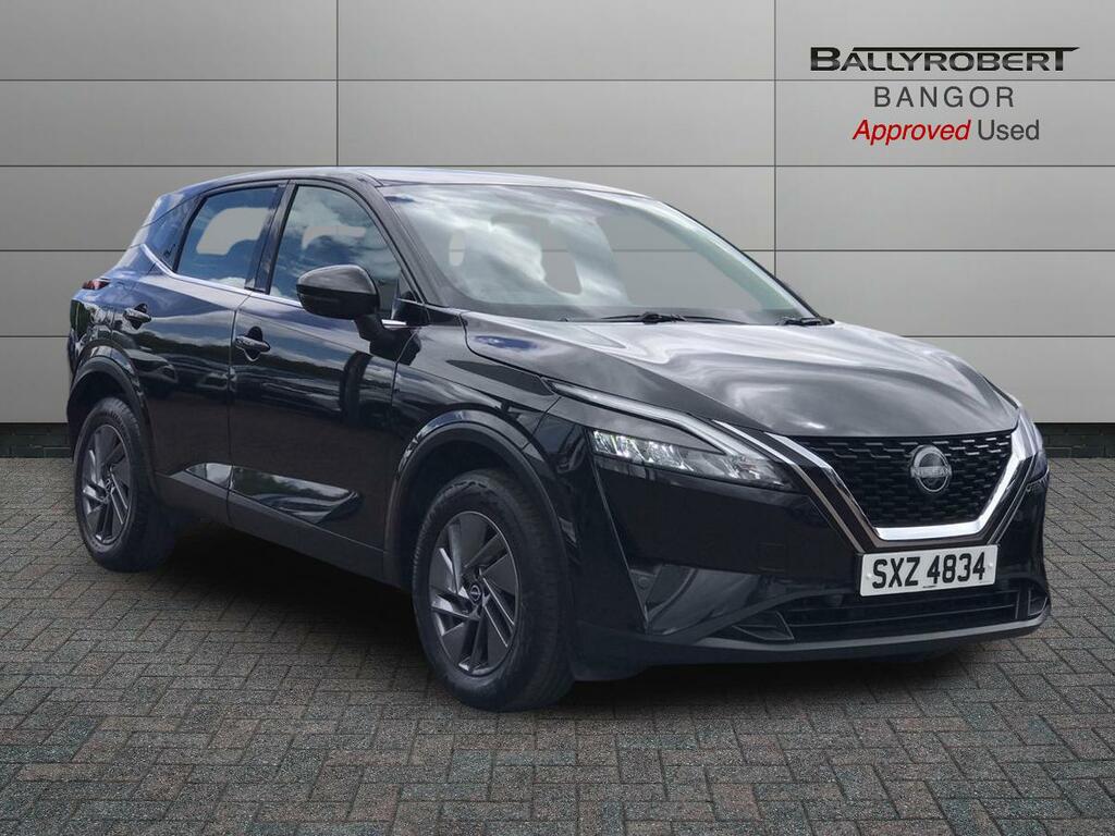 Nissan Qashqai 1.3 Dig-t Mh Acenta Premium Black