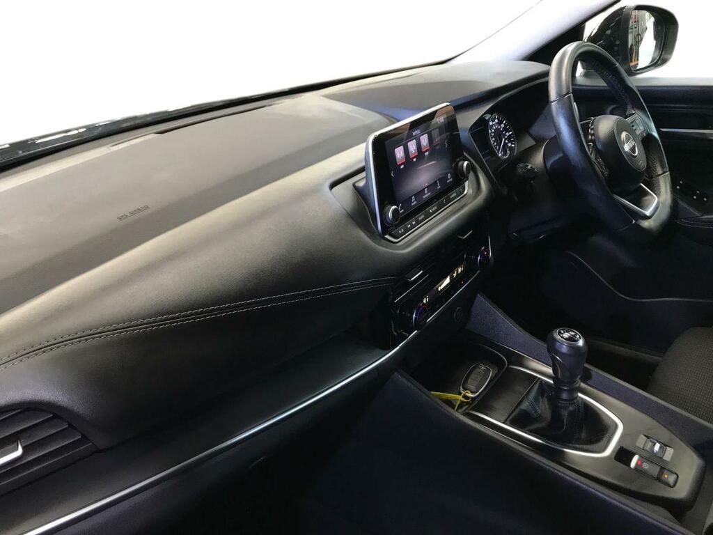 Nissan Qashqai 1.3 Dig-t Mh Acenta Premium SXZ4834 Black #5