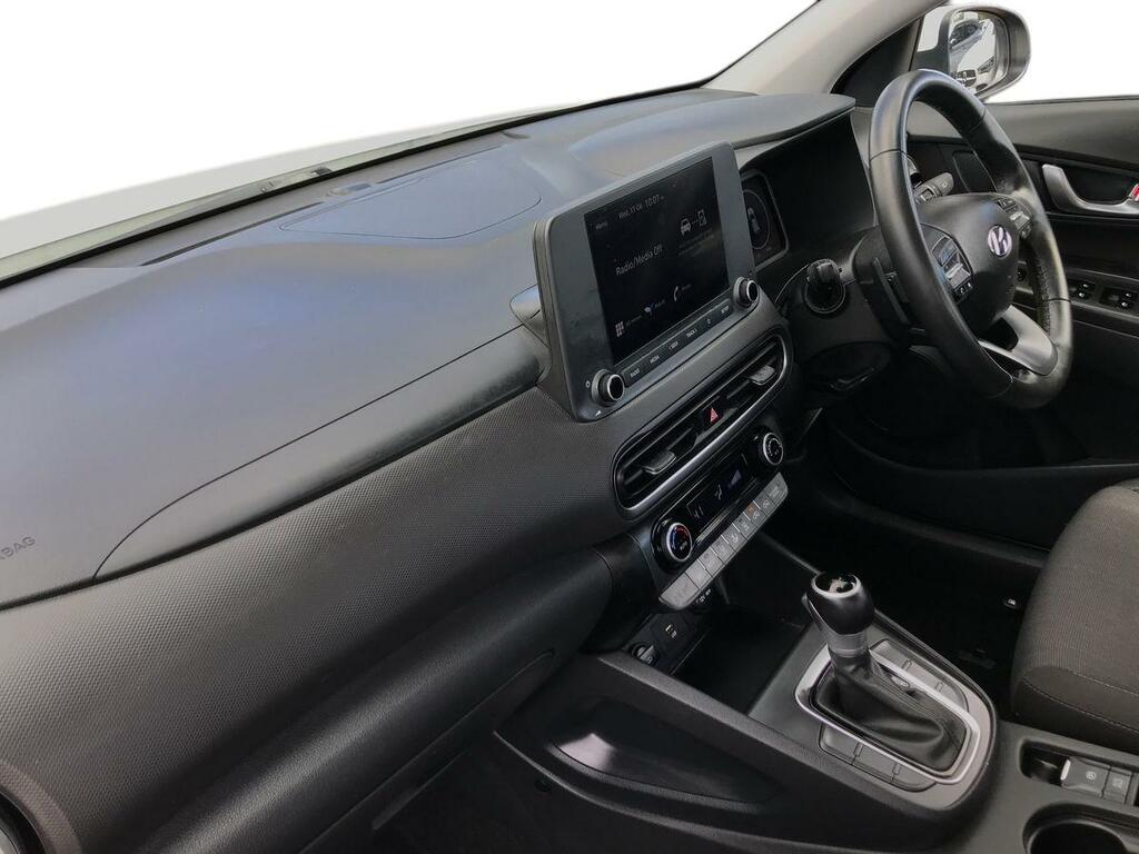 Hyundai Kona 1.6 Gdi Hybrid Se Connect Dct YUI6762 White #5