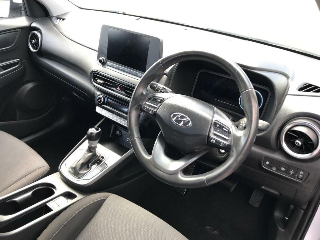 Hyundai Kona 1.6 Gdi Hybrid Se Connect Dct YUI6762 White #3