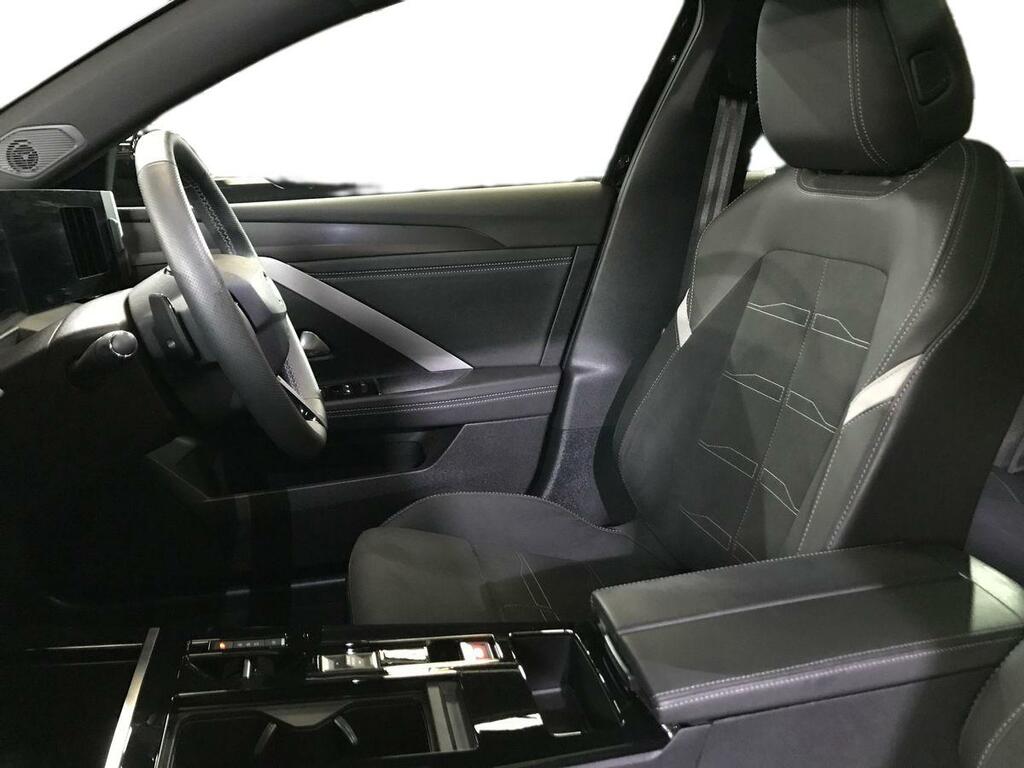 Vauxhall Astra 1.2 Turbo 130 Ultimate BJ25DEU Black #6