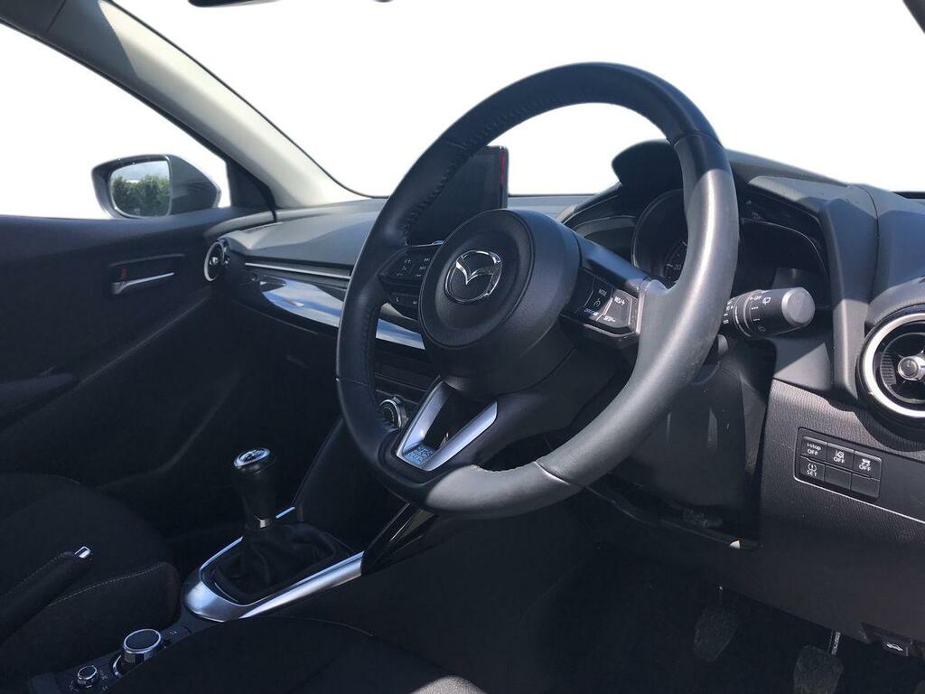 Mazda 2 1.5 E-skyactiv G Mhev Centre-line Grey #3