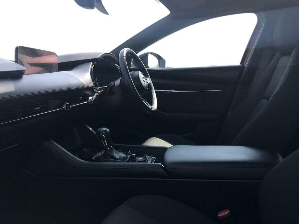 Mazda 3 2.5 E-skyactiv G Mhev 140 Homura Red #6