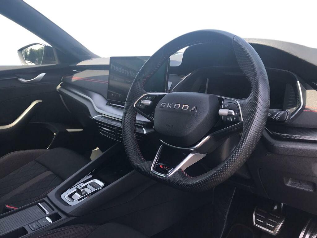 Skoda Octavia 2.0 Tsi Vrs Dsg Black #3
