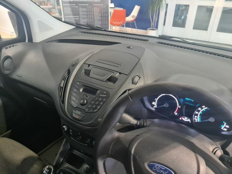 Ford Transit Courier 1.5 Tdci Van 6 Speed White #4