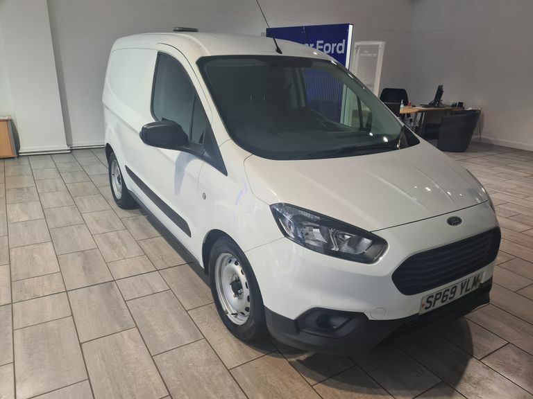 Ford Transit Courier 1.5 Tdci Van 6 Speed White