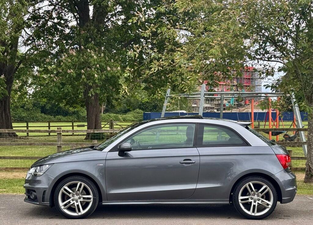 Audi A1 1.4 Tfsi S Line S Tronic 2011 Red #9