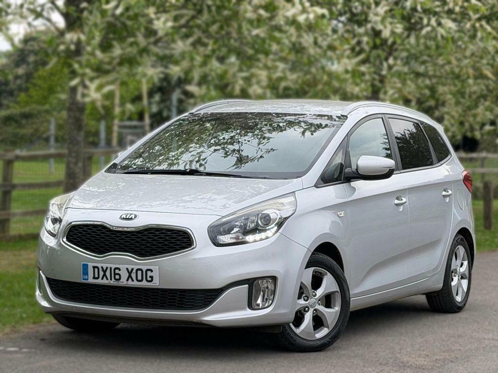 Kia Carens Silver #45