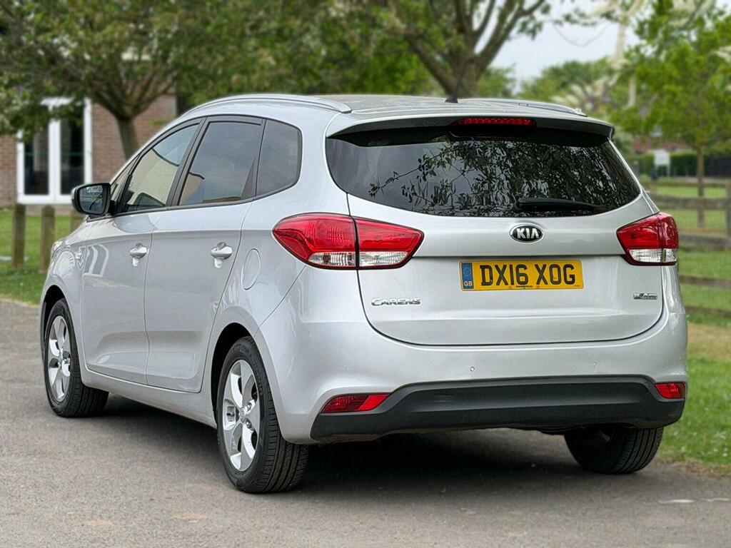 Kia Carens Mpv 1.6 Gdi Sr7 Euro 6 Ss 201616 Silver #6
