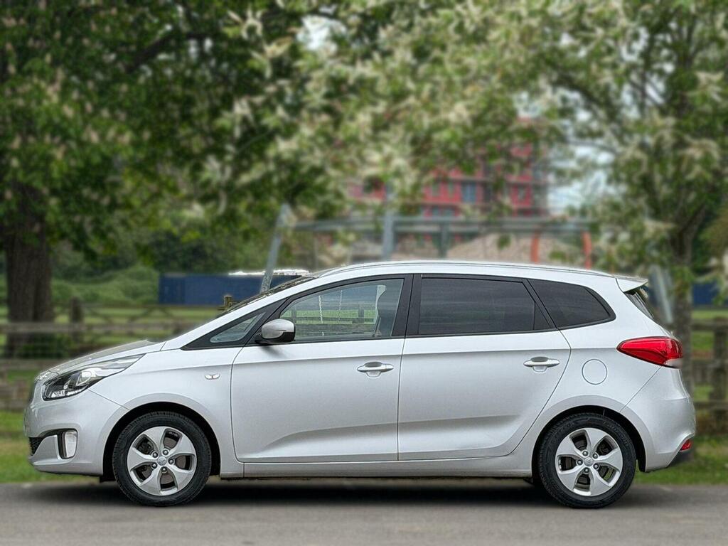 Kia Carens Silver #8