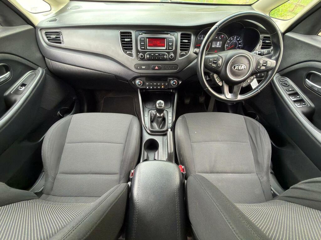 Kia Carens Silver #26