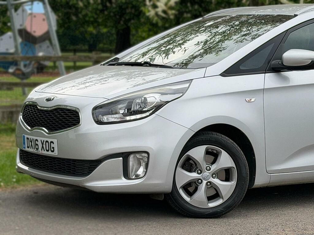 Kia Carens Silver #10