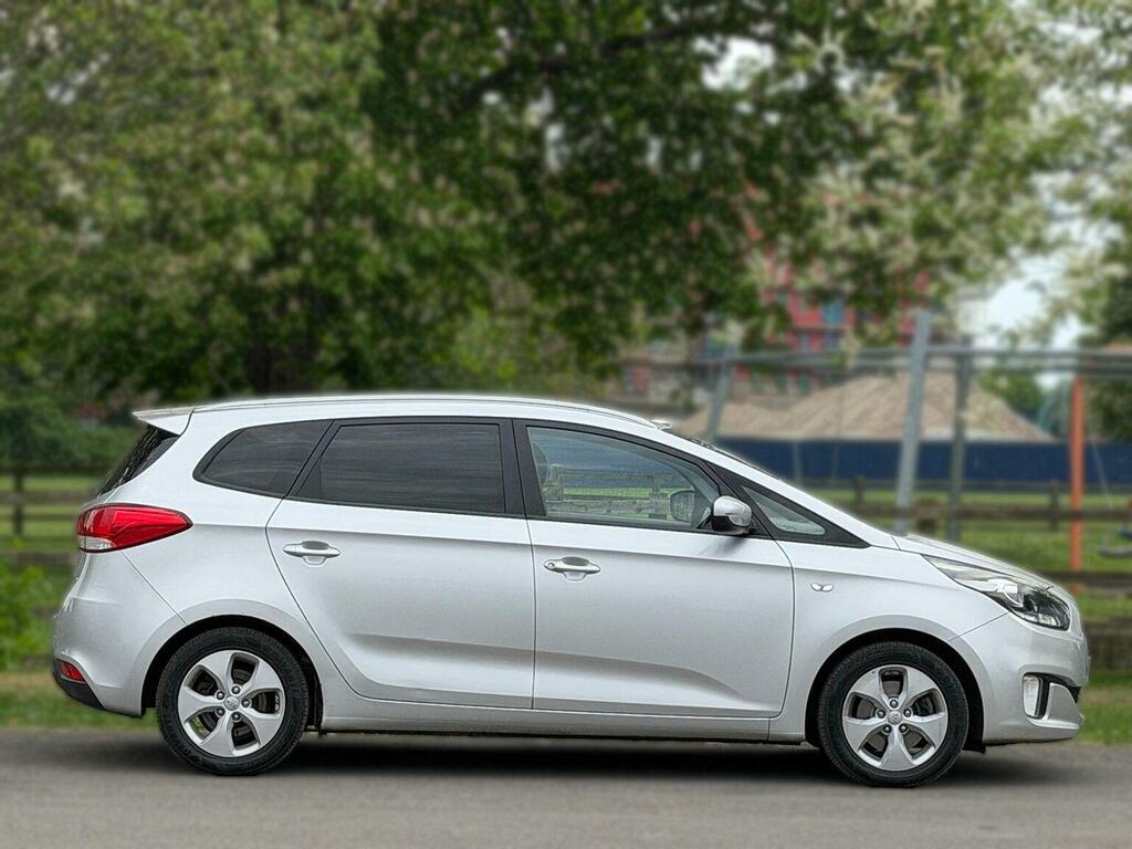 Kia Carens Silver #7