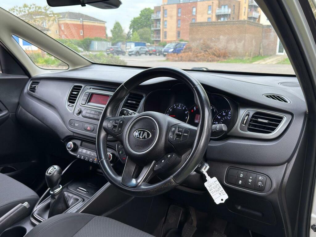 Kia Carens Silver #24