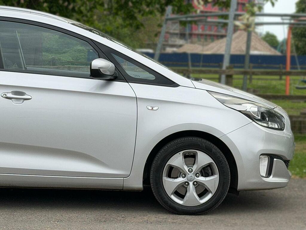 Kia Carens Silver #13