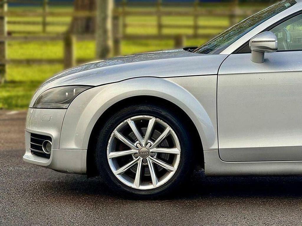 Audi TT Coupe White #9