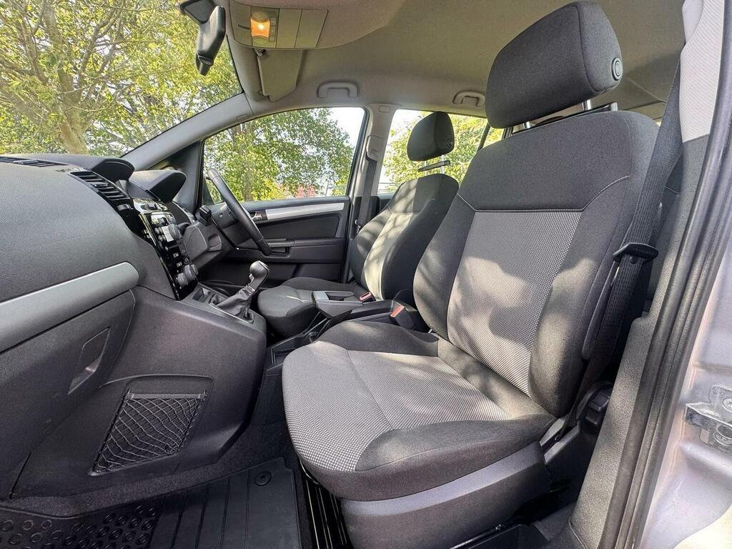 Vauxhall Zafira 2.0 Cdti Elite Black #23