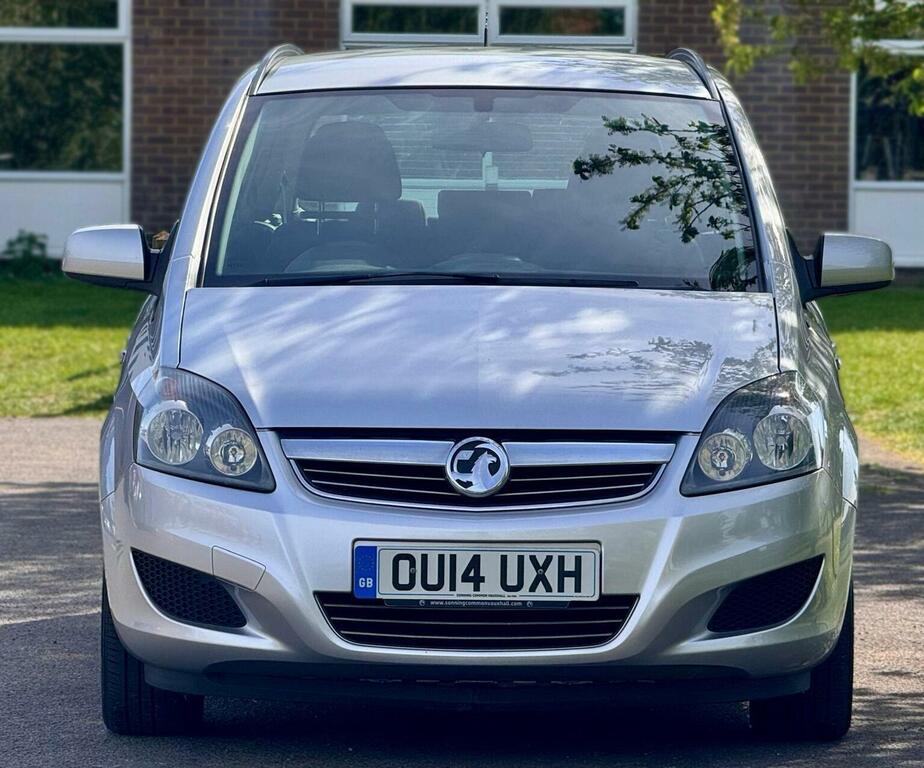 Vauxhall Zafira 1.8 16V Exclusiv Euro 5 Silver #2